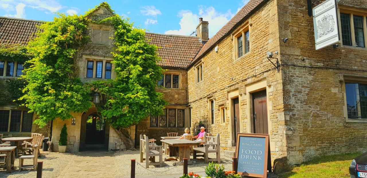 Kings Arms Hotel Bradford-On-Avon Buitenkant foto