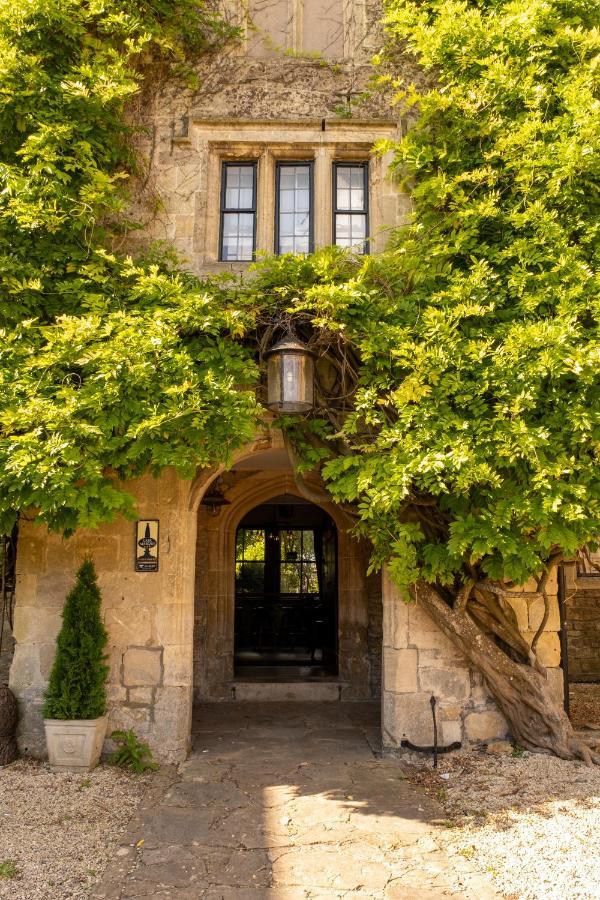 Kings Arms Hotel Bradford-On-Avon Buitenkant foto